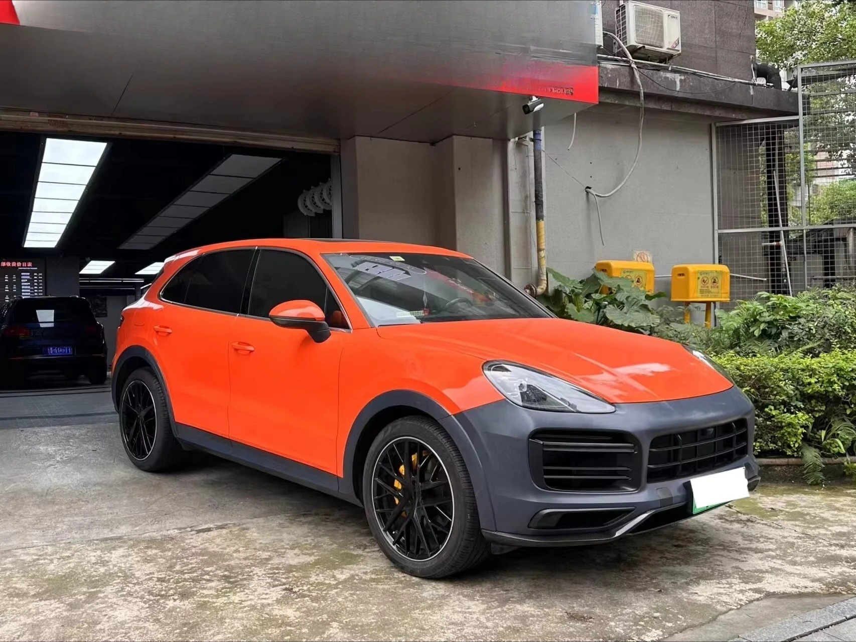 Suitable for   2018-2023 Upgrade SD Style Front Bumper + Turbo GT Style Carbon Fiber Front and Rear Lips